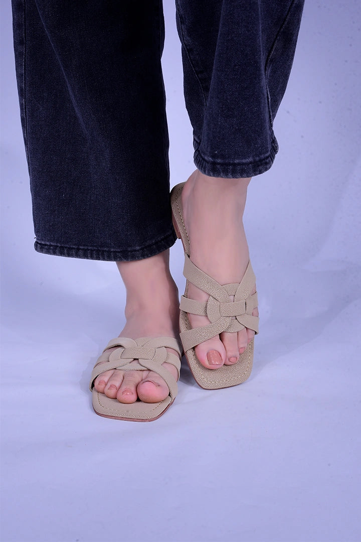 Beige strap flat sandals.