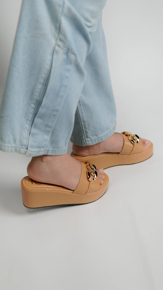 ChainGlow Wedge